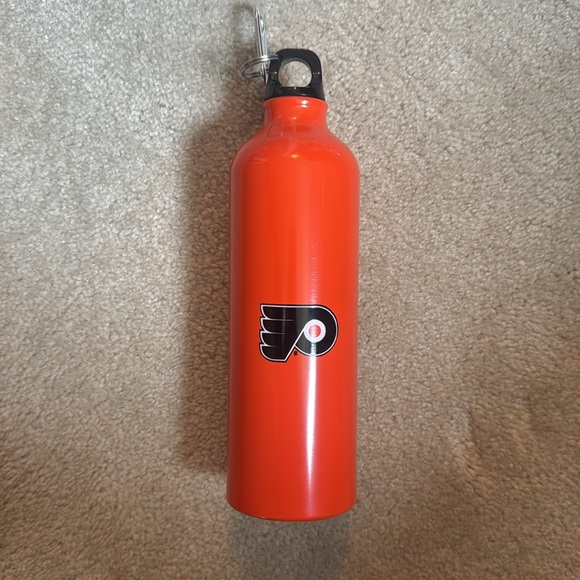 Philadelphia Flyers Water Bottle with Gritty Santa Hat and Foam Puck - Picture 2 of 4